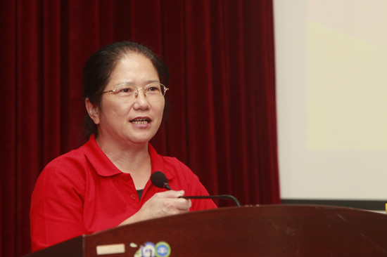 百名青年教师党员东莞开展主题党日活动